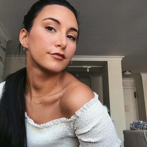 Meet your Posher, Nicolette